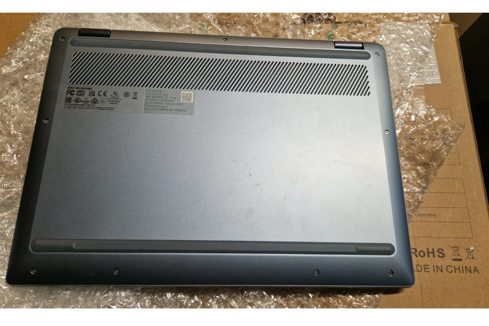 Lenovo Flex 5 Chromebook 14" WUXGA Touch i3-1215U 8GB 128GB eMMC ChromeOS QWERTZ