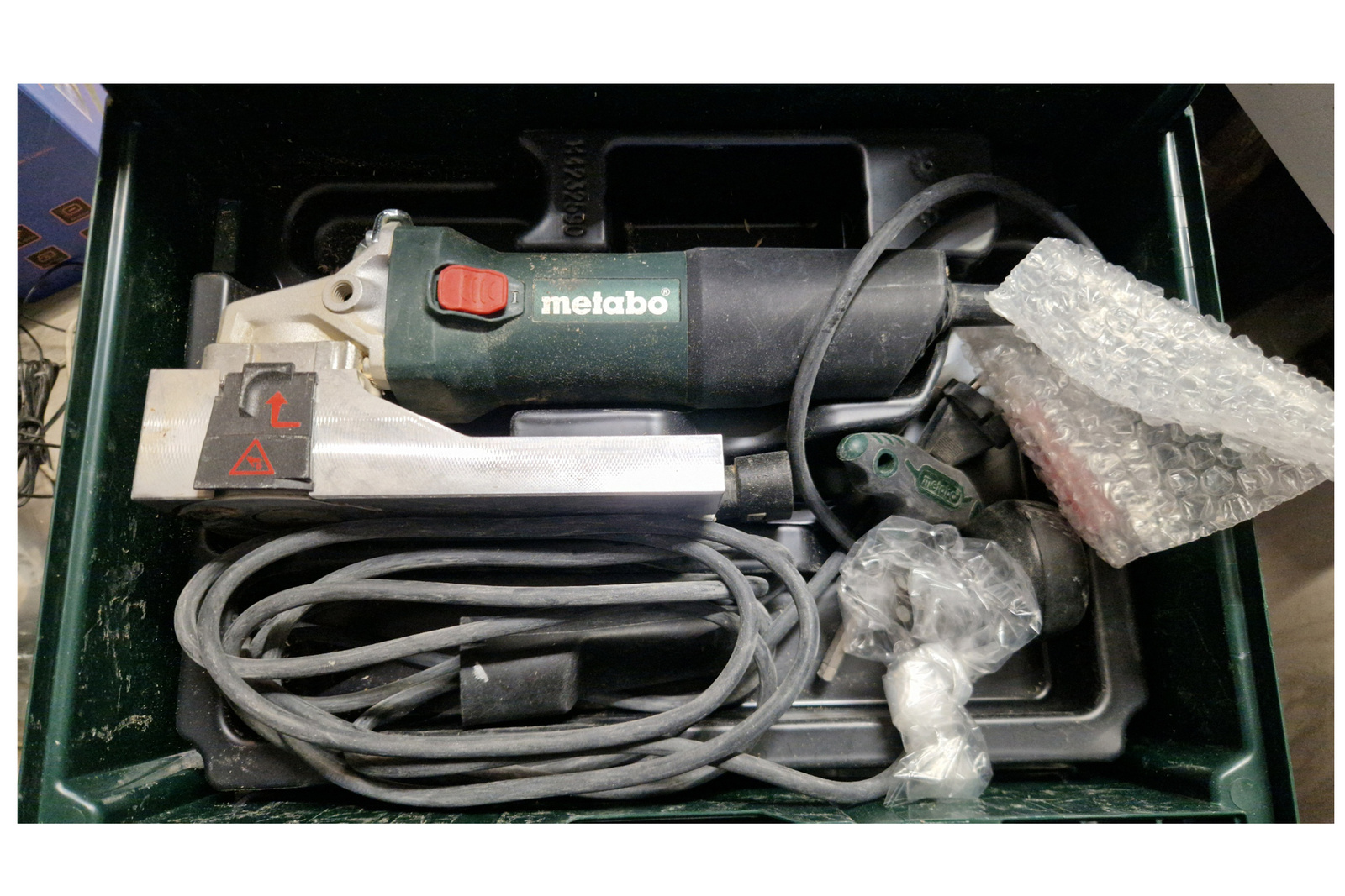 Metabo LF 850 S Paint Remover 850W Wood Renovation Router Tool