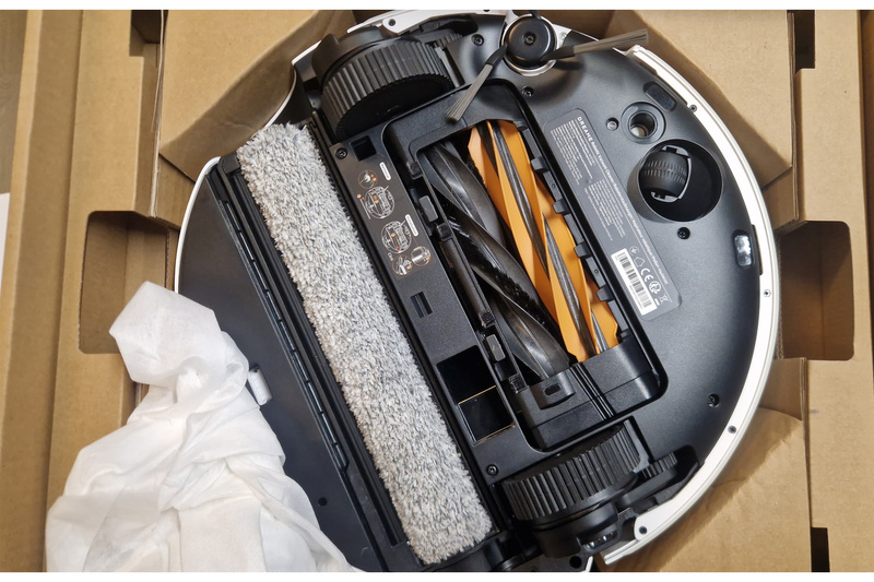 Dreame Aqua10 Ultra Robot Vacuum 30000Pa 100°C Station