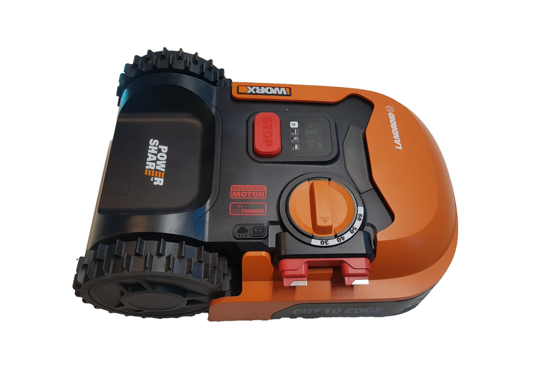 Worx Landroid M500 WR141E 500m² robotic lawn mower