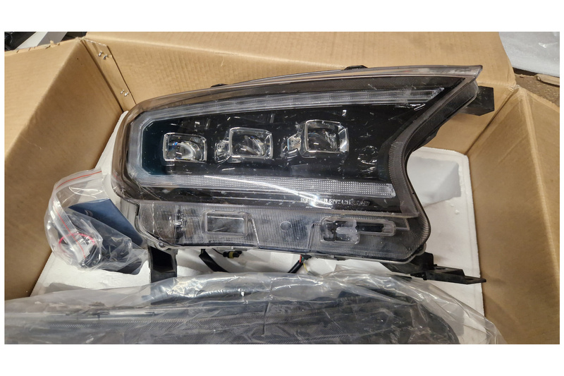VLAND LED Headlights Ford Ranger 2015-2020 Sequential