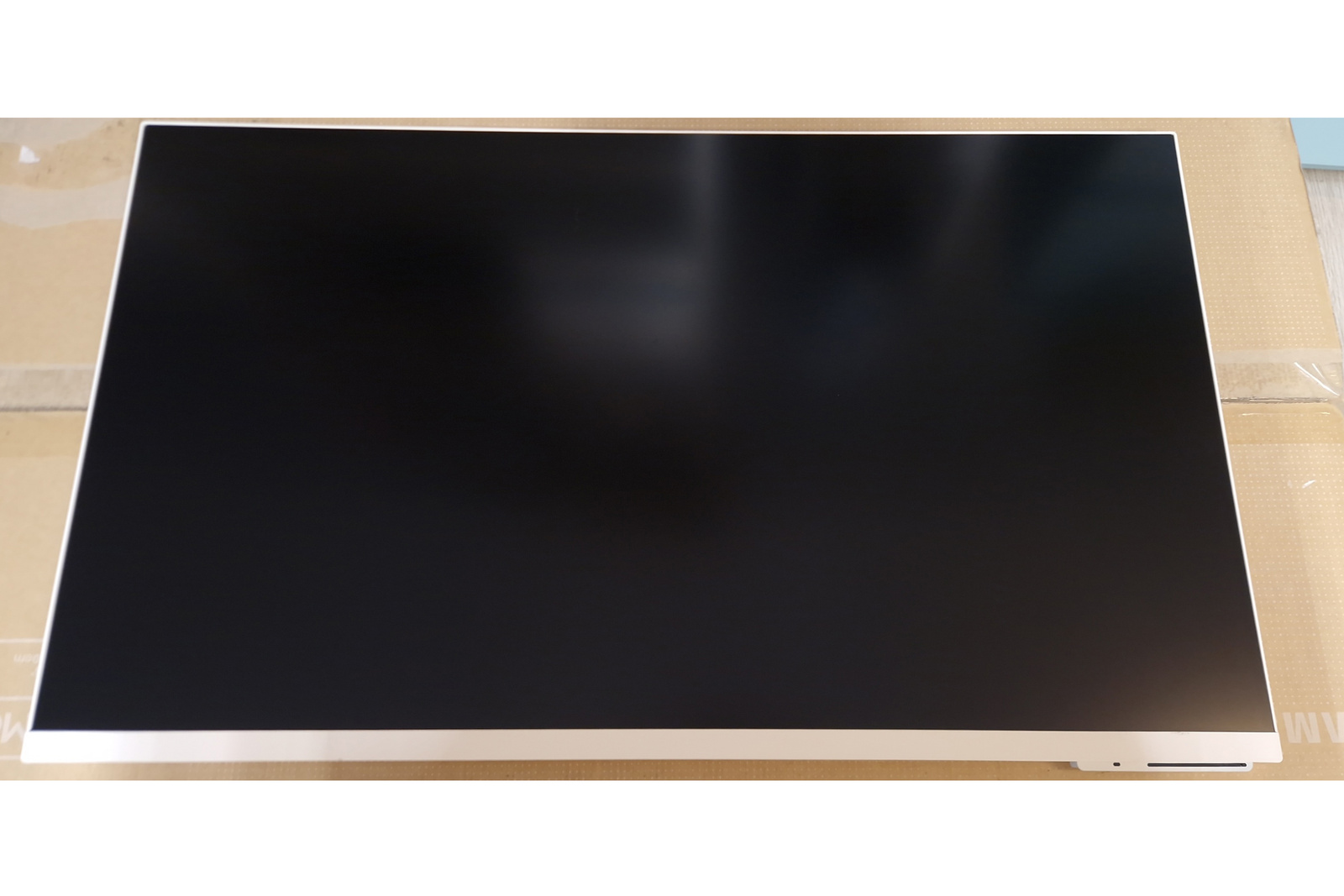 Samsung Smart Monitor M8 32" 4K HDR10+ LS32DM801UU Weiß