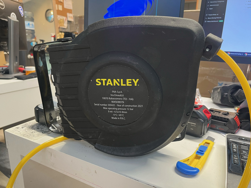 Stanley 9045698STN Wąż Pneumatyczny na Bębnie 9 m 6,5×10 mm PU