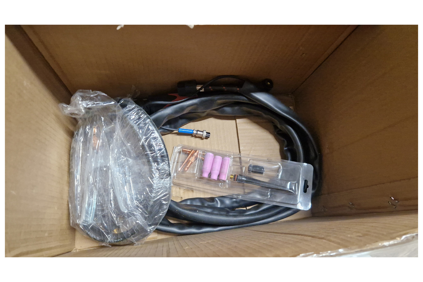 YESWELDER TIG AC/DC 200A Inverter welding machine for aluminum