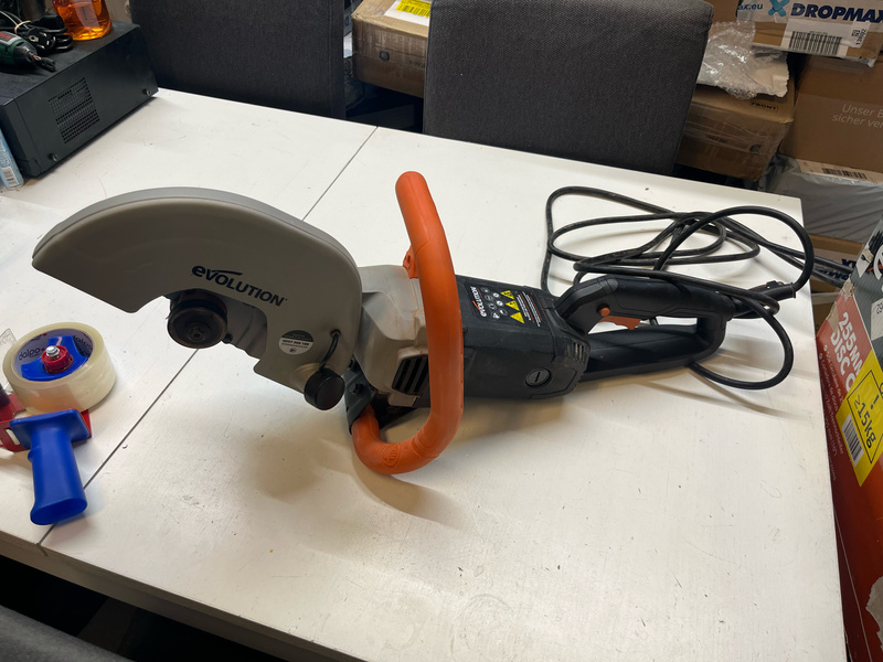 Evolution R255DCT Przecinarka tarczowa 2000W 102.5mm do betonu