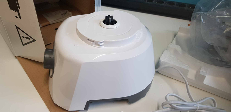 Robot kuchenny Bosch MCM3100W 800 W biały