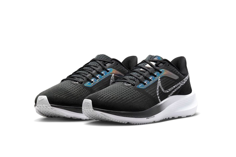 Nike Air Zoom Pegasus 39 Pemium Women's Shoe