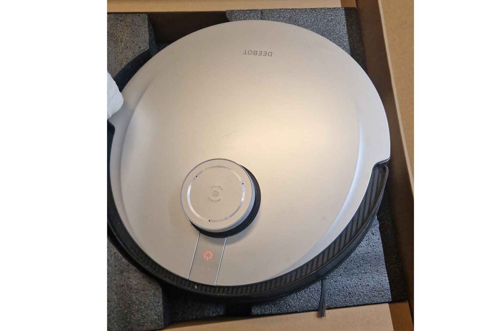 ECOVACS DEEBOT X1 OMNI Saugroboter All-in-One Station 5000Pa AIVI 3D YIKO