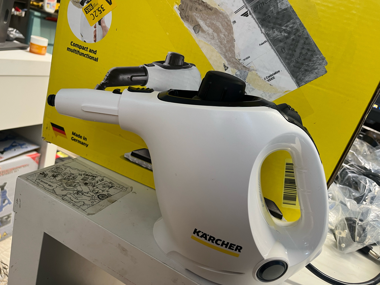 Kärcher SC 1 EasyFix Handheld Steam Cleaner 1200 W 3 bar white