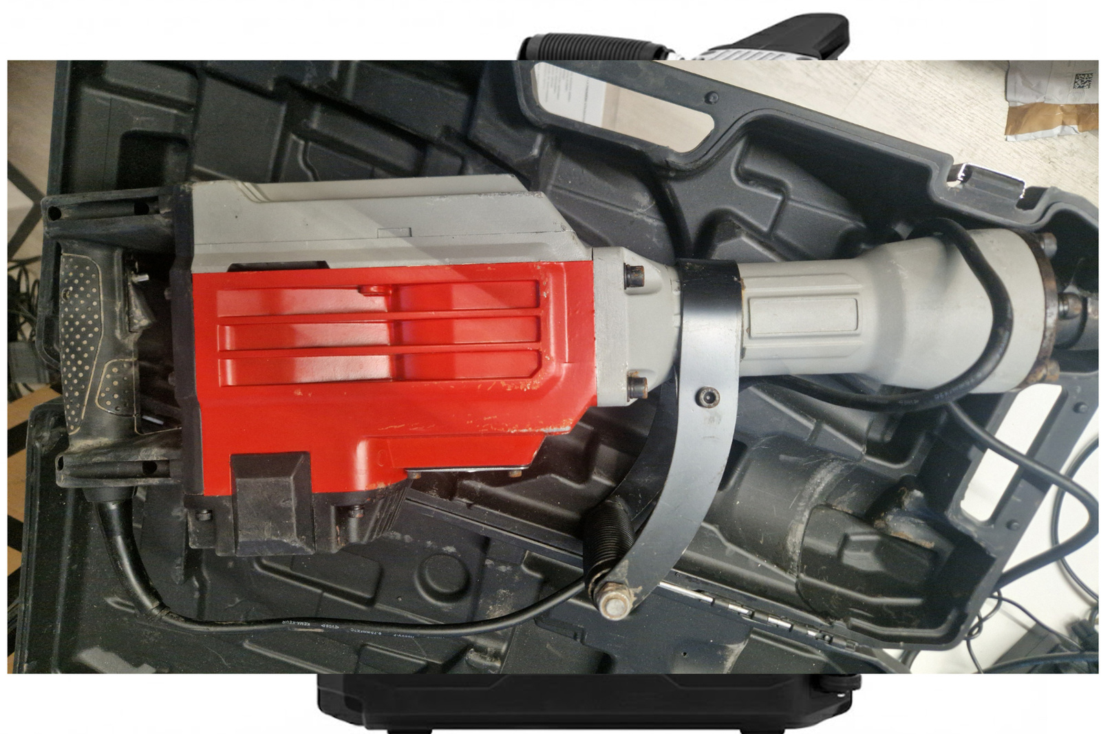 Demolition Hammer VELPAX VE-60J with Case