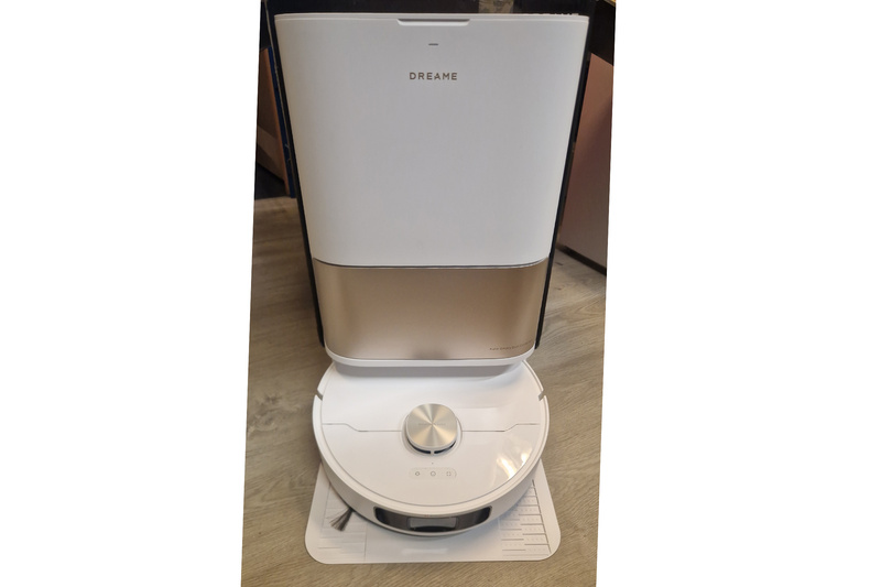 Dreame L10s Pro Ultra Robot Vacuum Mop Station 7000Pa MopExtend