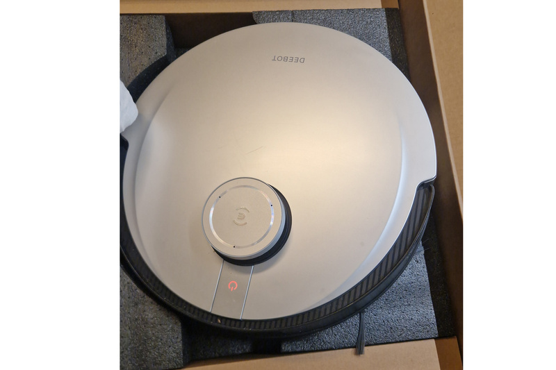 ECOVACS DEEBOT X1 OMNI Saugroboter All-in-One Station 5000Pa AIVI 3D YIKO