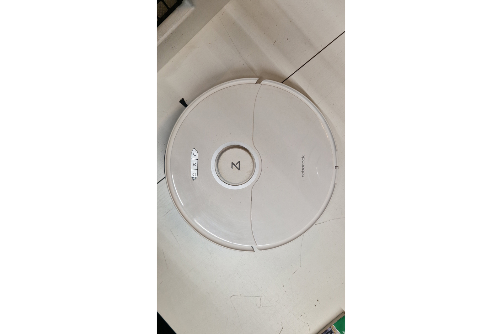 Roborock S8 Pro Ultra white cleaning robot
