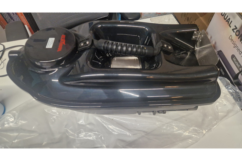 Boatman Actor Basic V2 AutoPilot LED 500m 1.5kg bait boat