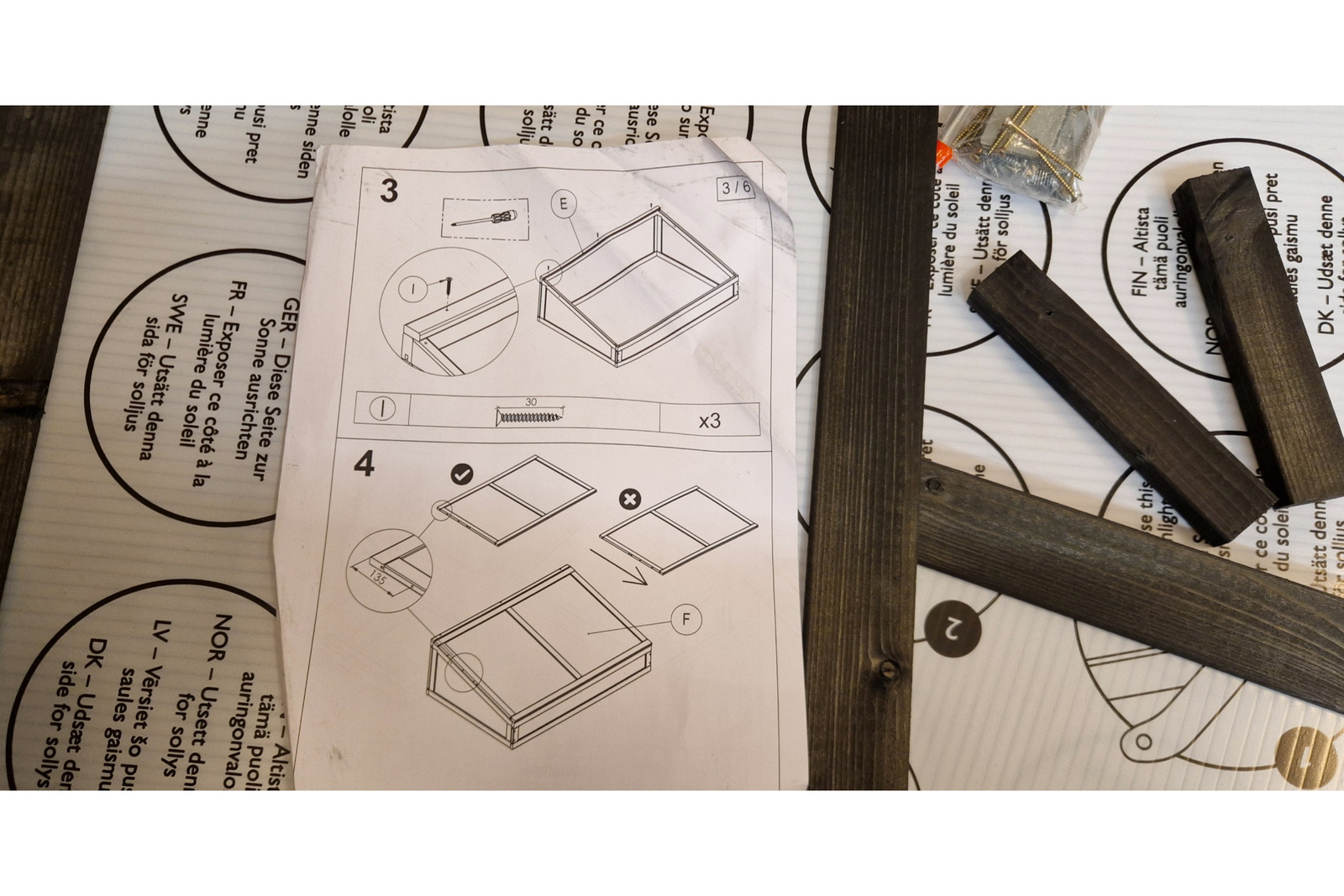 Wooden greenhouse frame 120x80x40cm