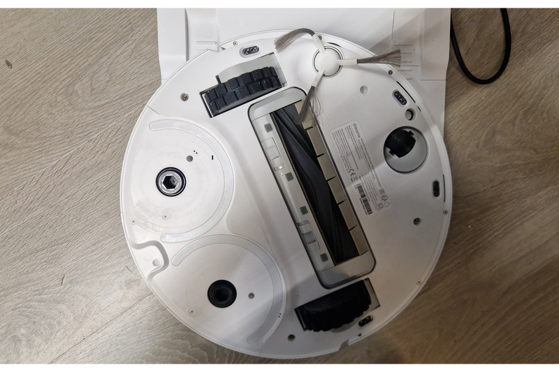 Dreame L10s Pro Ultra 7000Pa MopExtend DuoScrub Robot Vacuum Cleaner