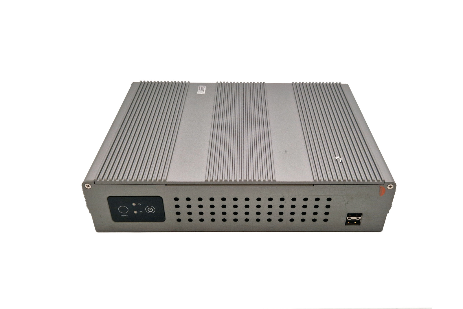 Winmate ID70SB7-101 Atom D2550 2GB 500GB HDD Lüfterloser Computer