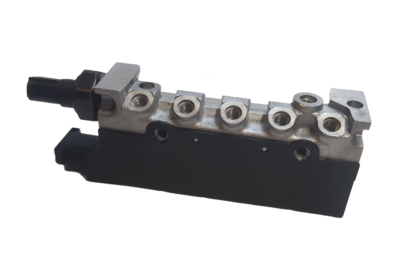 Airmatic valve block Mercedes W220