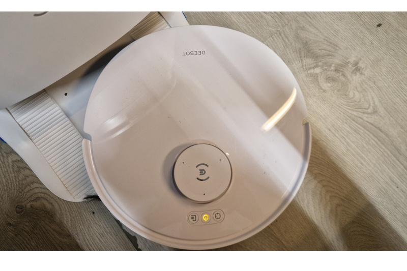 Ecovacs Deebot T30 Pro Omni biały robot odkurzająco-mopujący
