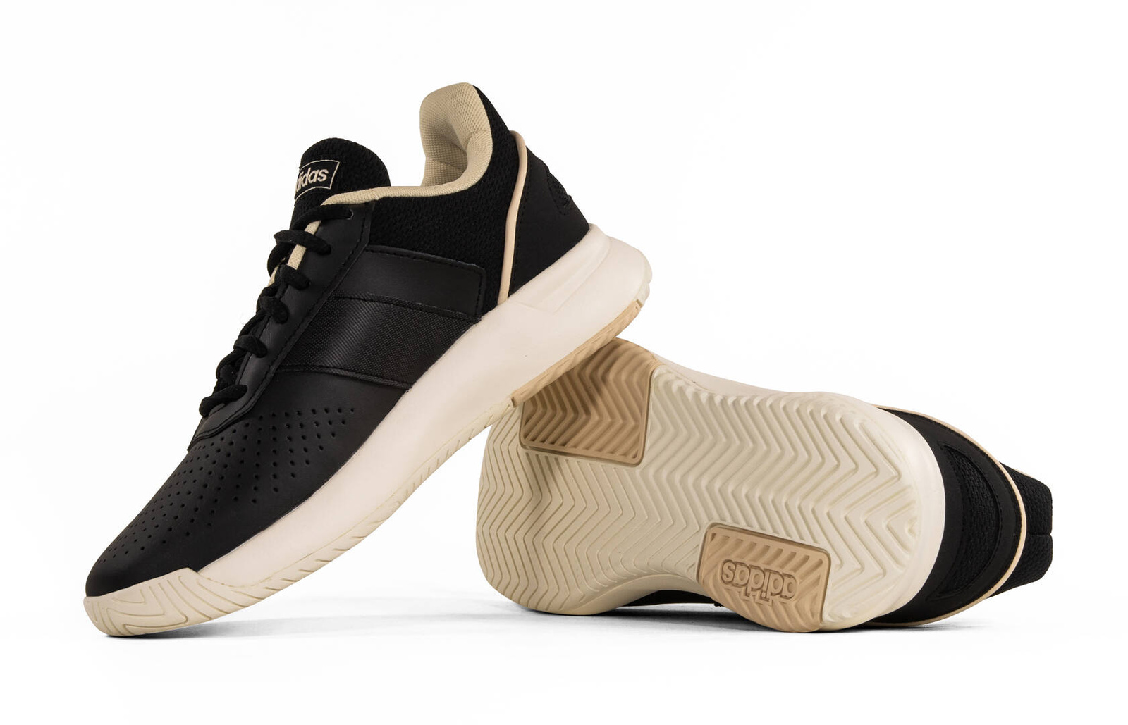 Buty damskie adidas COURTSMASH EG4204