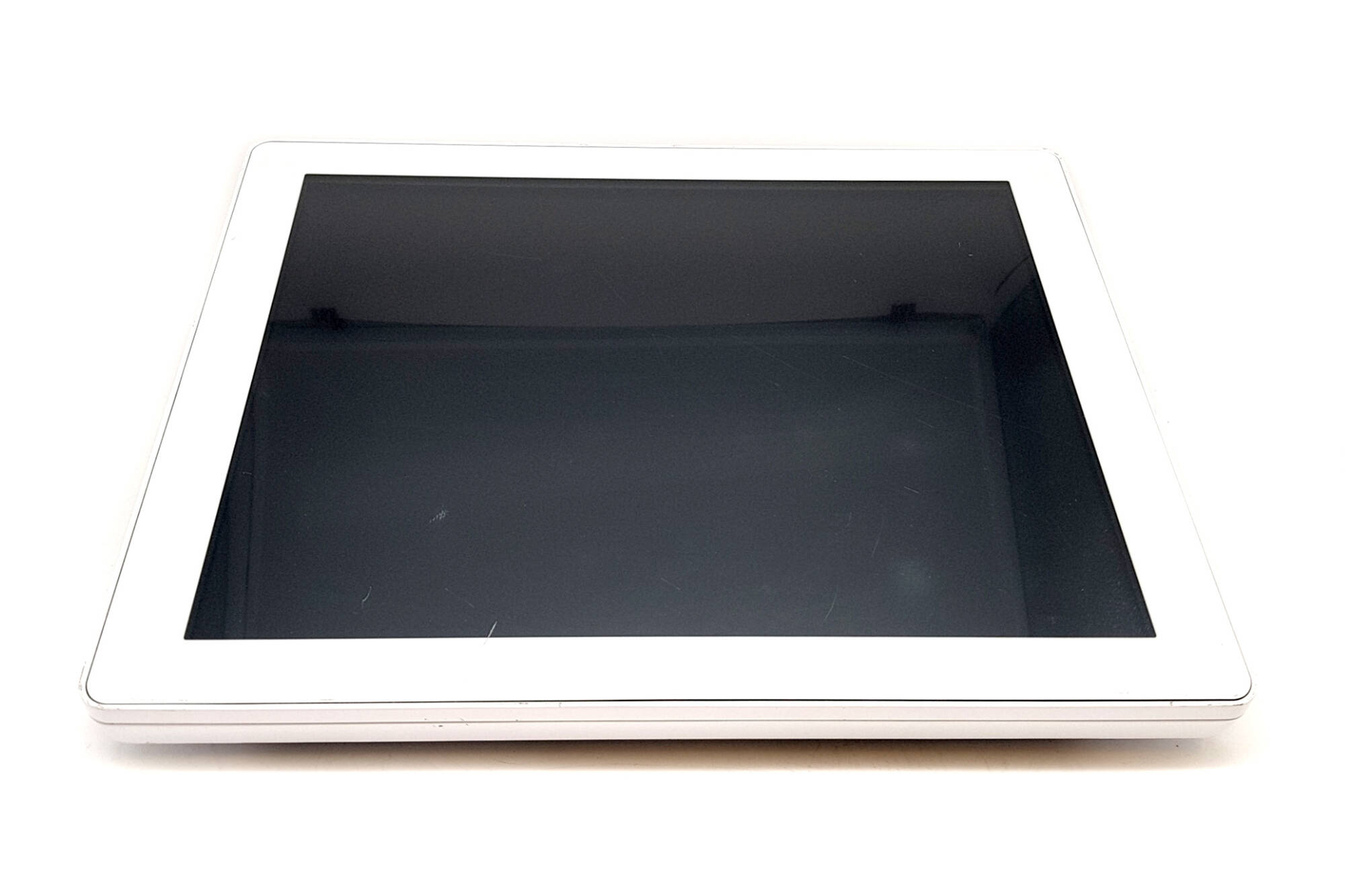 telac TPPC4-15RFL-WB J1900 POS-Terminal 4GB 60GB