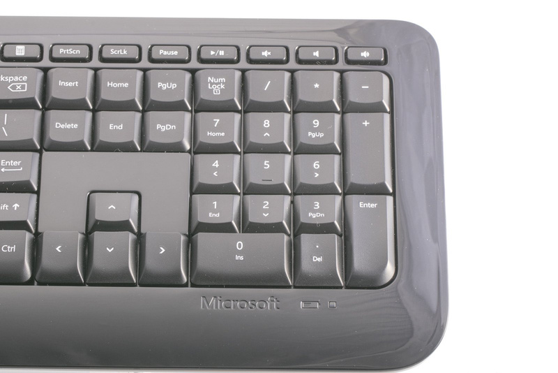Keyboard and mouse set Microsoft Wireless 800 Desktop (Spanish) 2LF-00008