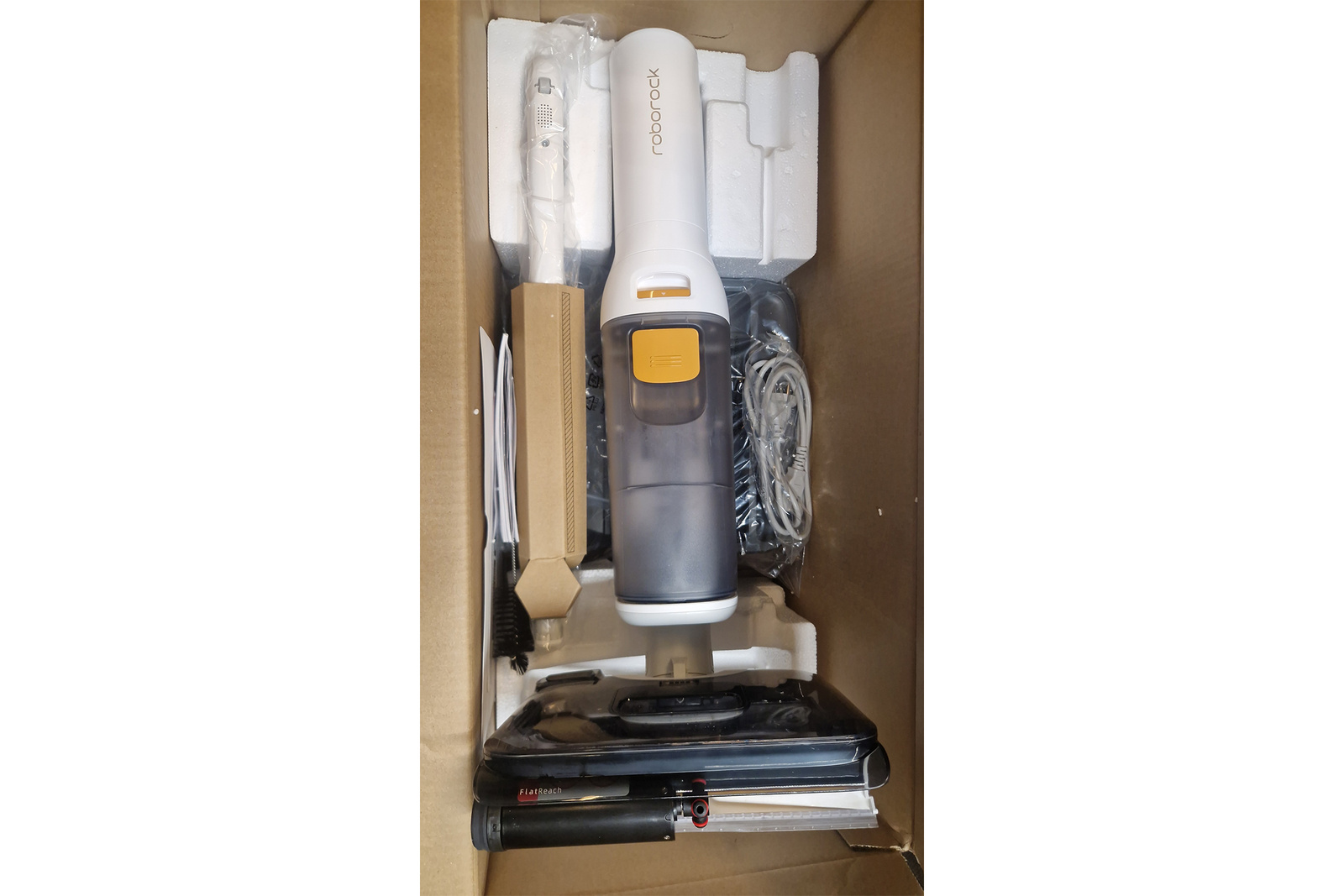 Roborock F25 RT Wet and Dry Vacuum Cleaner 20000Pa Self-Cleaning 95C Hot Water