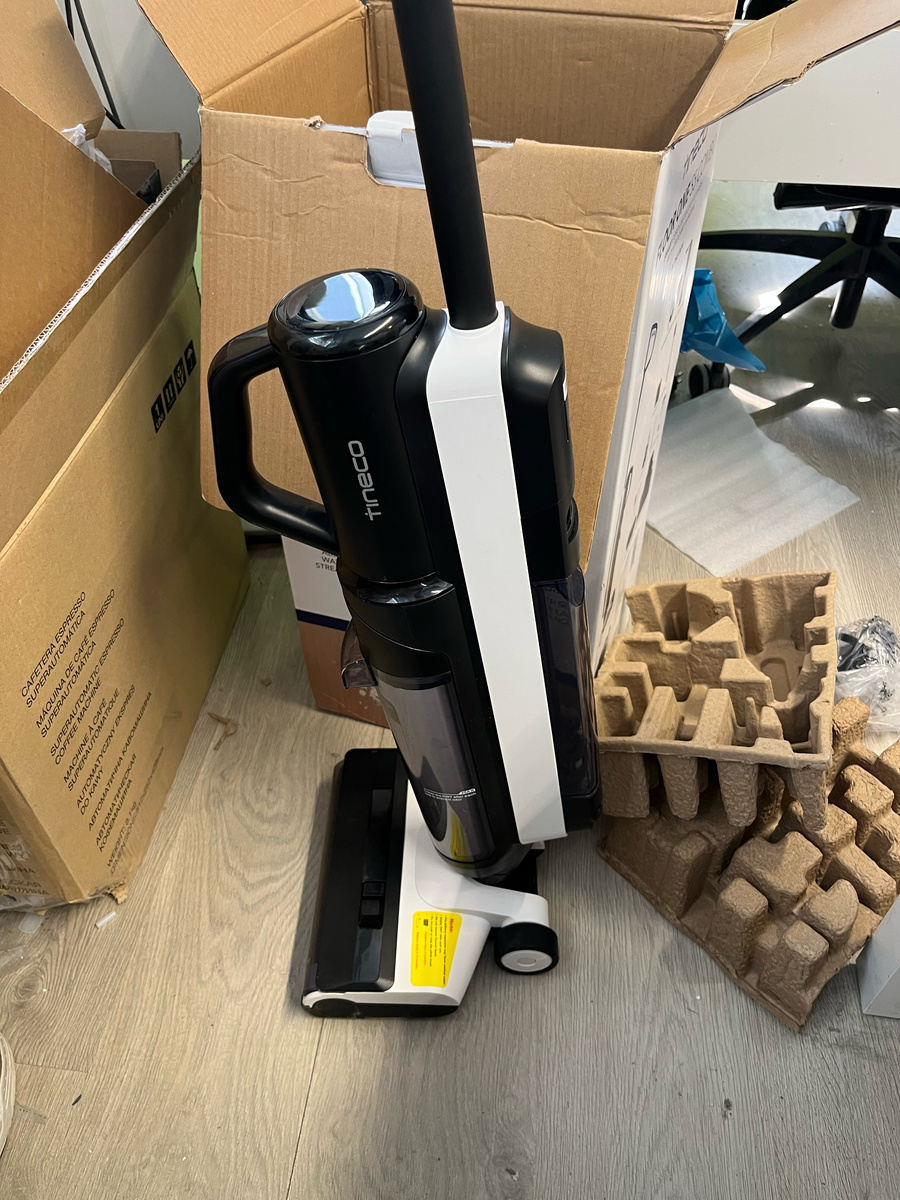 Tineco Floor One S5 Combo Akku-Staubsauger mit Wischfunktion, ‑WLAN